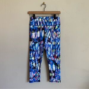 FABLETICS Salar Capri A Cut Above The Rest Leggings